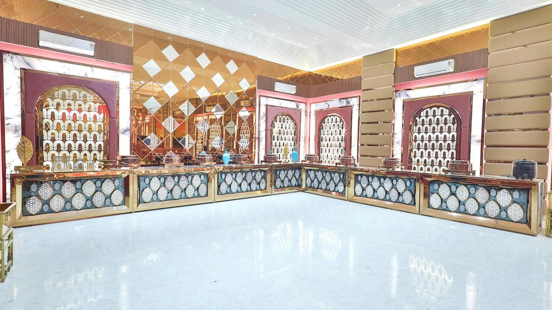 Hotel Orsom Stays Sassy Sector 53 Gurgaon
